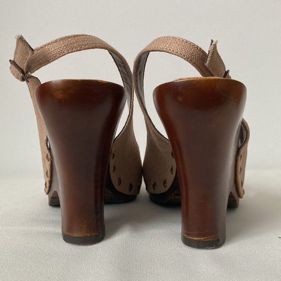 Madden Girl Bennii Sandal in Natural Fabric - Picture 13 of 15